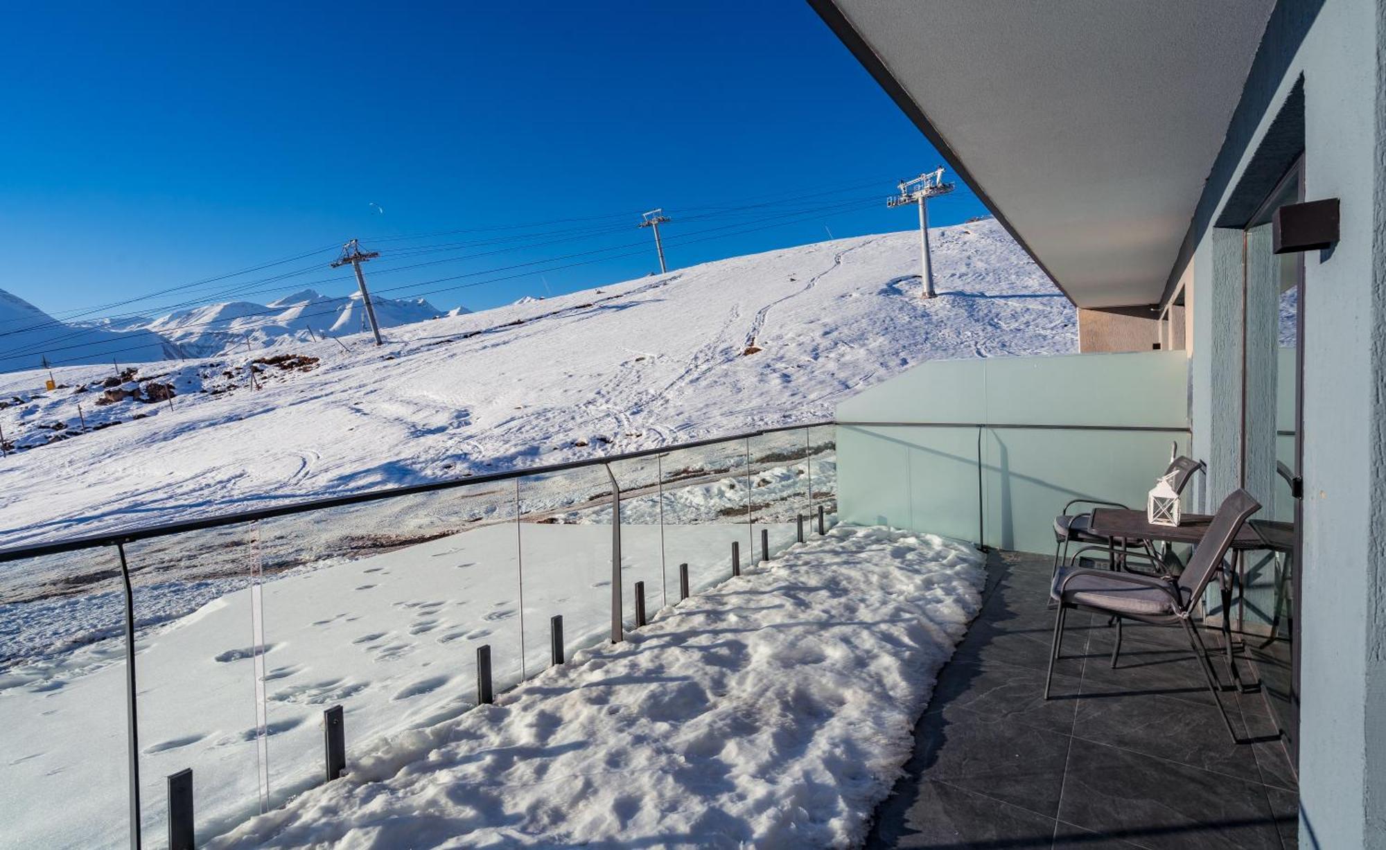 New Gudauri Gn Apartments In Atrium Extérieur photo